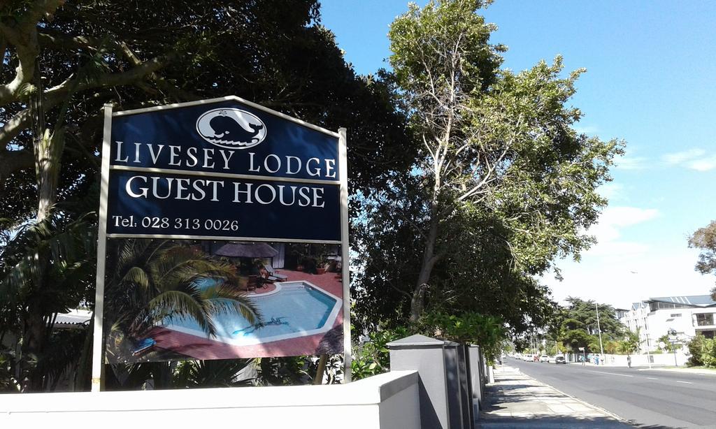 Livesey Lodge Guest House Hermanus Exterior photo